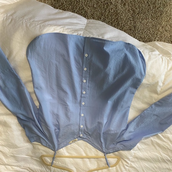 Off the shoulder button down - Picture 2 of 4